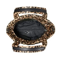 Kamille Cross Body Bag -Jewelry Charm Deals Store kamille cross body bag catwalk 1