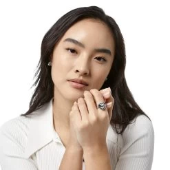 Pretty Tough Bold Heart Ring -Jewelry Charm Deals Store pretty tough bold heart ring silver 3